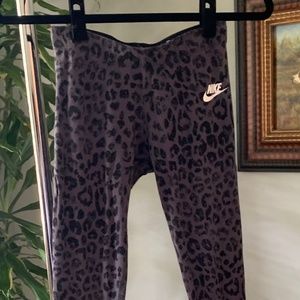 Nike Animal Print Leggings Size Small